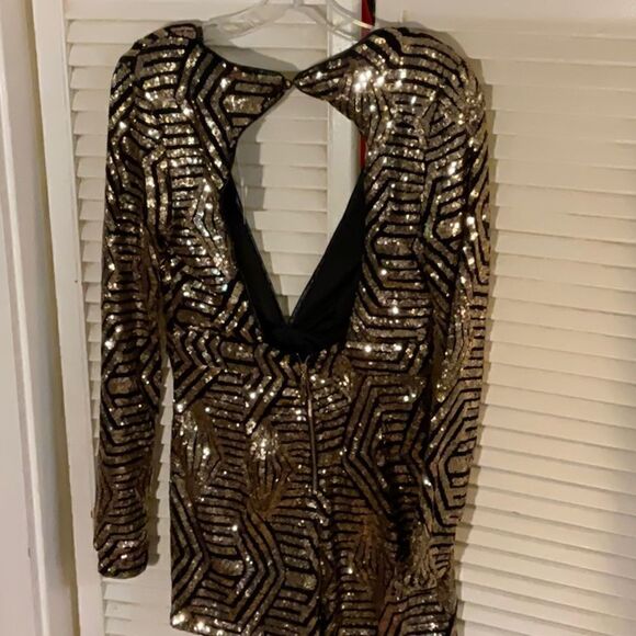 WOW 🤩 NWT Flashy Ways Romper by Fashion Nova. Dance 🪩 💃 🌙 Away! - Picture 3 of 16